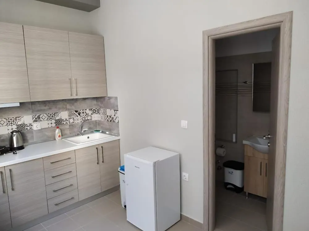 Apartment Ladadika New Studios Thessaloniki 1